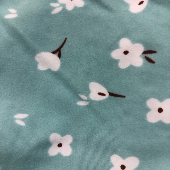 Unbranded Women’s Swimsuit Bottom High Cut Ruffle Floral Sweet Medium - Picture 4 of 5